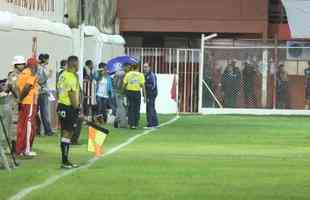 Villa Nova e Cruzeiro se enfrentaram pela oitava rodada do Campeonato Mineiro