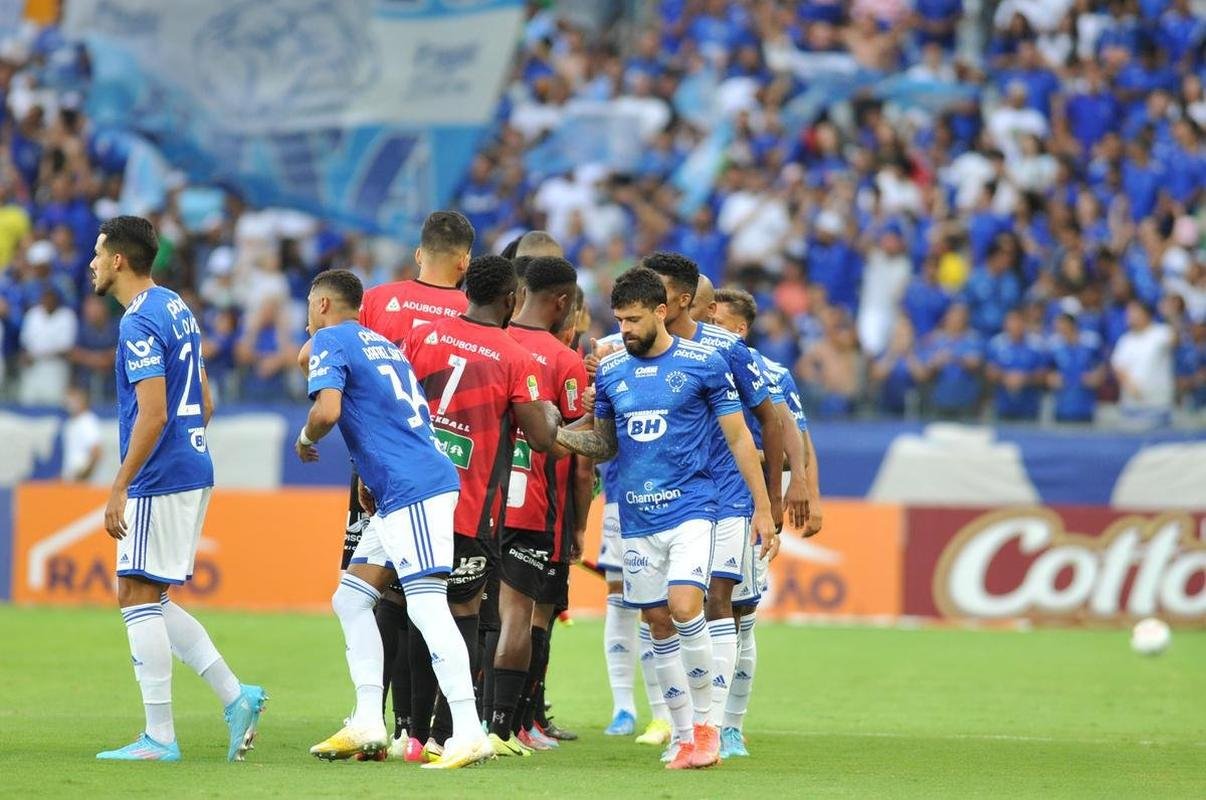 Fotos do jogo entre Cruzeiro e Pouso Alegre