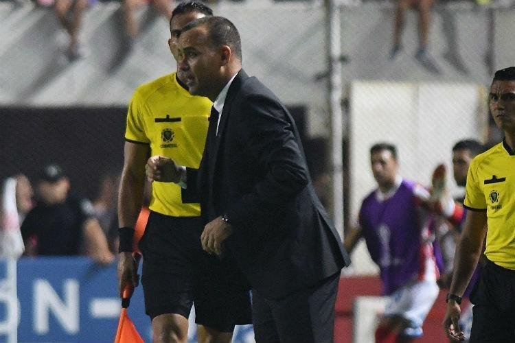 Galo foi batido pelo Unin em Santa F, na Argentina