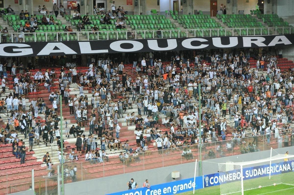 Fotos da torcida do Atltico na partida contra o Unin La Calera, do Chile, no Independncia, pela Copa Sul-Americana
