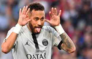 6 - Neymar (PSG) - nico brasileiro da lista, o astro est em ltimo entre os trs grandes craques do PSG na viso das casas de apostas. As odds: 13.00 (Bet365), 13.54 (Pinnacle) e 12.00 (Betano).