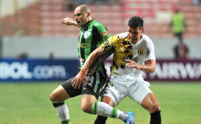 Wellington Paulista foi titular do Amrica na derrota por 1 a 0 para o Guaran, na Libertadores