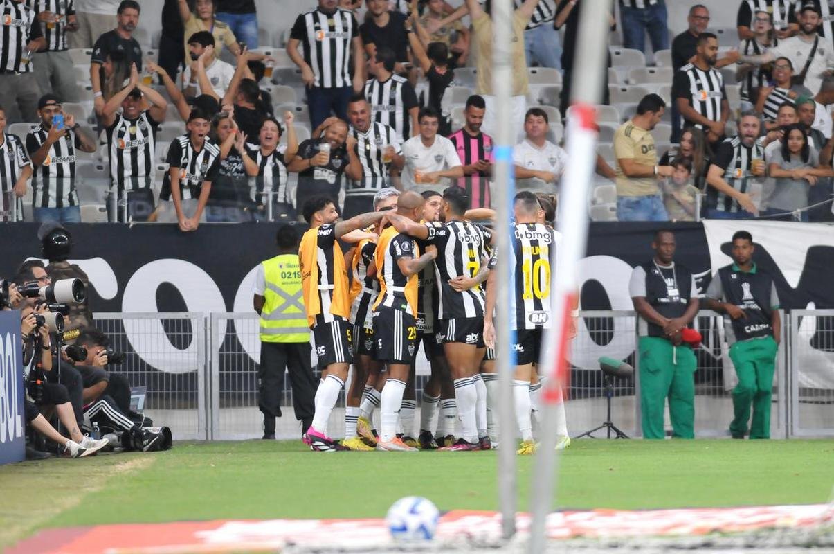 Atltico e Carabobo se enfrentaram no Mineiro, em Belo Horizonte, pela volta da segunda fase da Copa Libertadores