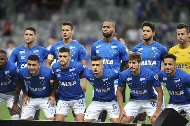 Fotos do primeiro tempo de Cruzeiro x La U, no Mineiro, pela Copa Libertadores