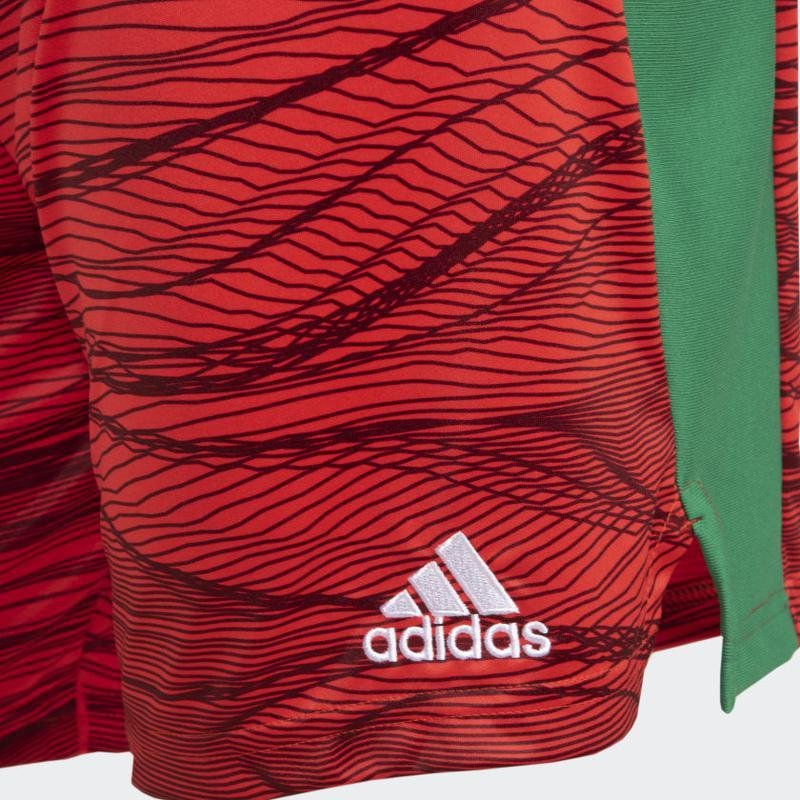 Shorts de goleiro, vendido por R$ 149,99 no site da Adidas