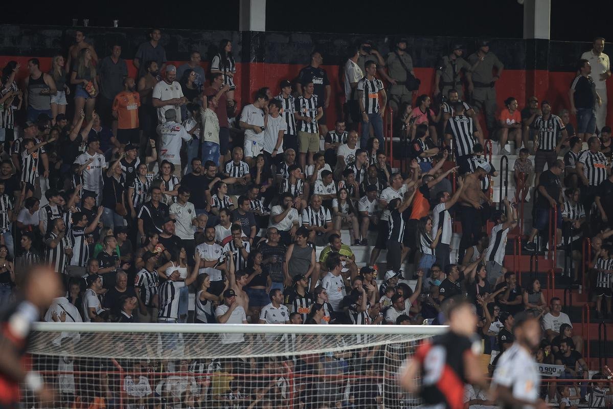 Atltico-GO x Atltico: veja fotos do jogo pelo Brasileiro