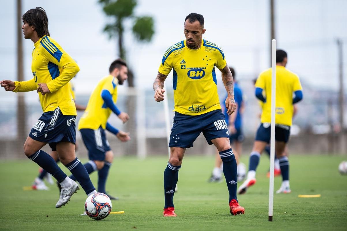 Fotos do treino do Cruzeiro desta tera-feira (26/10) na Toca II