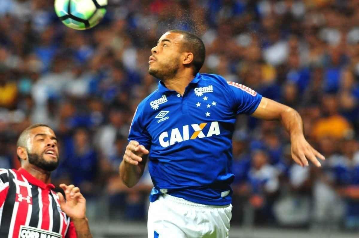 Imagens de Cruzeiro x So Paulo, pela quarta fase da Copa do Brasil, no Mineiro