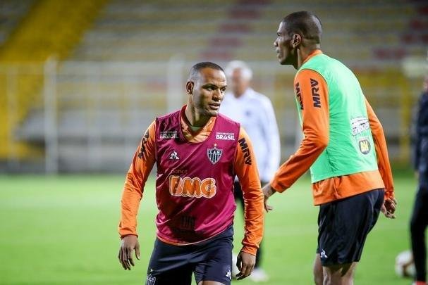 Atlético treinou na noite desta segunda-feira, véspera de jogo contra La Equidad-COL