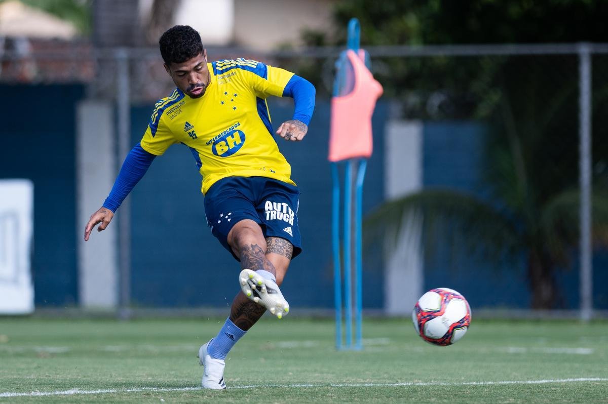 Cruzeiro precisa vencer o Amrica por dois gols de diferena para ir  final do Mineiro 