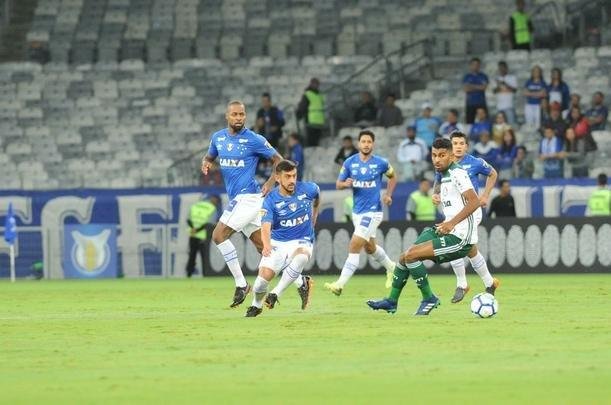 Cruzeiro e Palmeiras mediram foras, no Mineiro, pela oitava rodada do Campeonato Brasileiro