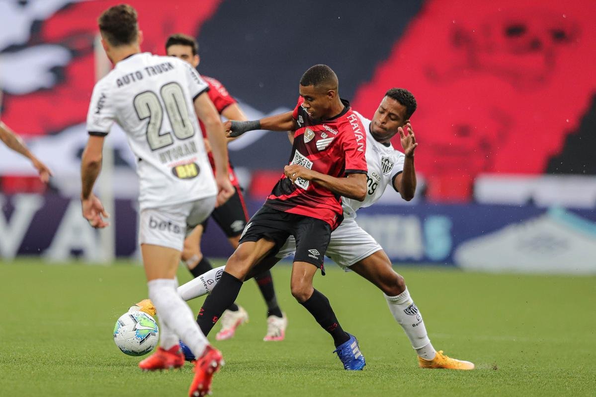 Athletico-PR 0 x 1 Atltico: veja fotos do jogo pela Srie A