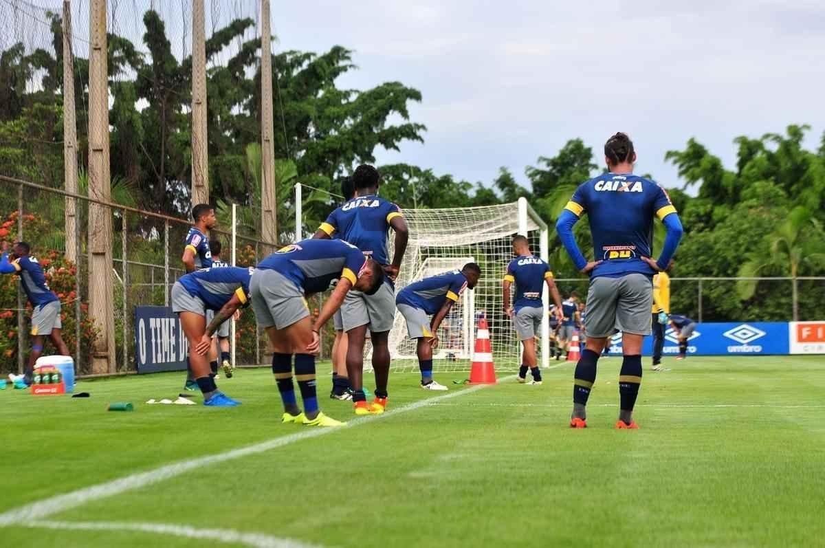 Nesta sexta-feira, o treinamento na Toca da Raposa ll foi bastante intenso 