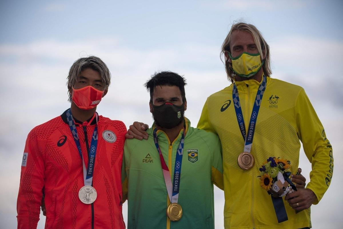 talo Ferreira conquistou medalha de ouro no surfe 