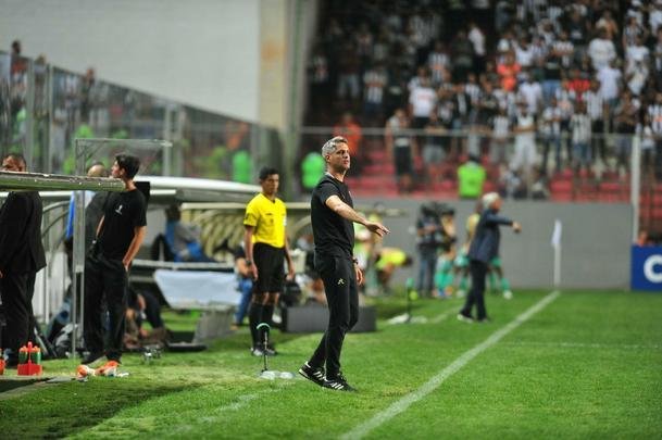 Fotos do duelo entre Atltico e La Equidad pela Copa Sul-Americana, no Independncia