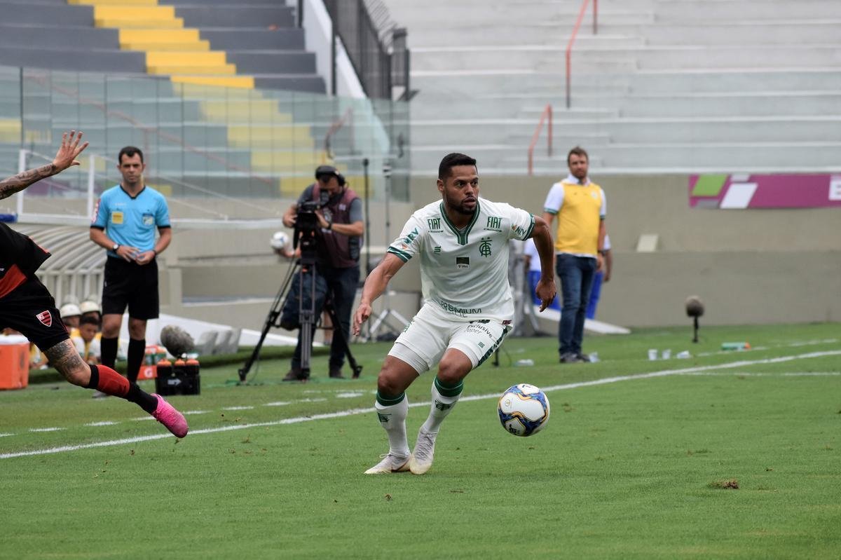 Oeste e Amrica se enfrentam na Arena Barueri, em So Paulo, pela 30 rodada da Srie B