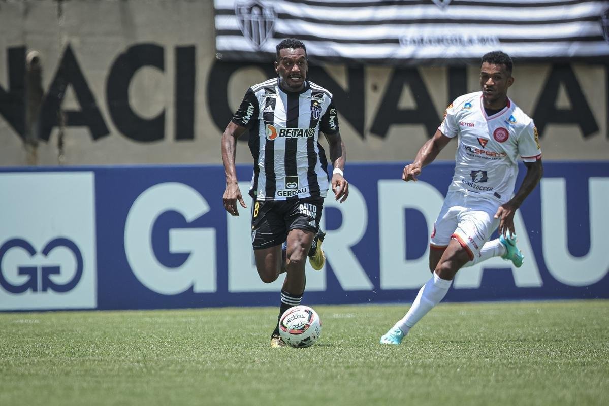 Tombense x Atltico: fotos do jogo pelo Campeonato Mineiro