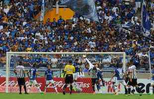 Imagens do jogo de ida da final do Mineiro, entre Cruzeiro e Atltico, no Mineiro - Leandro Couri/EM/D. A Press