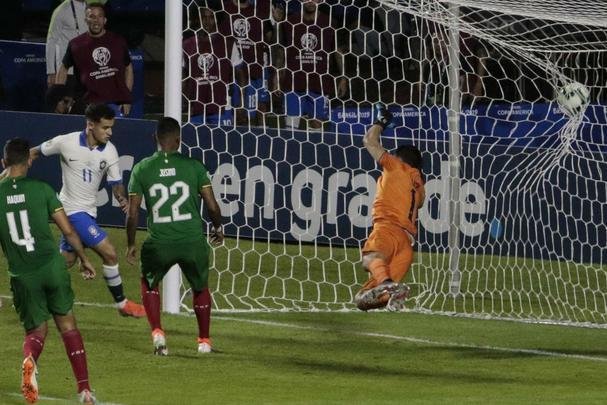 Seleção venceu com dois gols de Coutinho e um de Everton Cebolinha