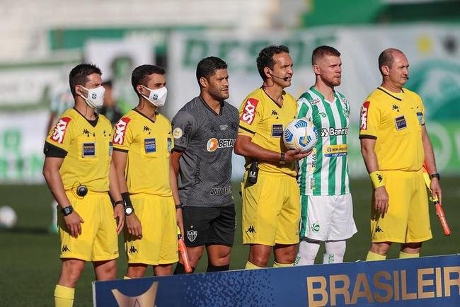 Juventude e Atltico se enfrentaram em Caxias do Sul, pela 15 rodada do Campeonato Brasileiro