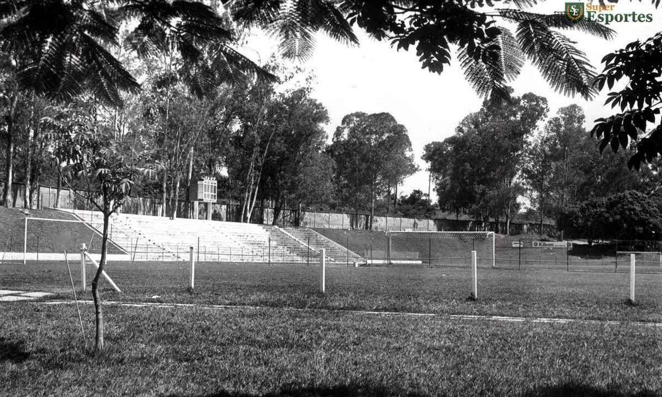 Toca da Raposa I em 1985