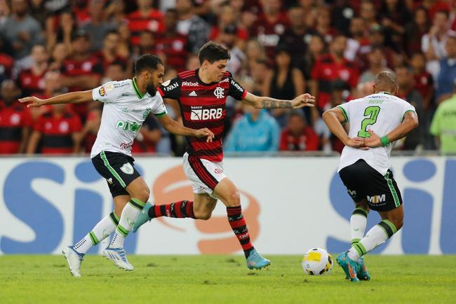 América foi derrotado pelo Flamengo por 3 a 0, no Maracanã