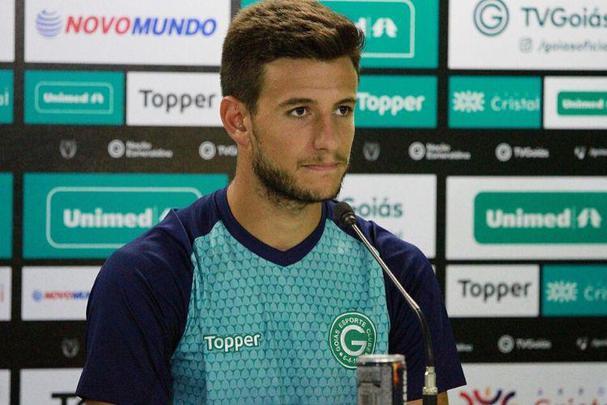 Destaque do Goiás na temporada 2019, quando foi titular absoluta na disputa do Campeonato Brasileiro, o atacante uruguaio Leandro Barcía, de 27 anos, foi o sétimo reforço leonino para 2020. O jogador chega à Ilha do Retiro com contrato válido até o fim de 2020, emprestado, com opção de compra, pelo clube que o revelou, o Nacional do Uruguai.