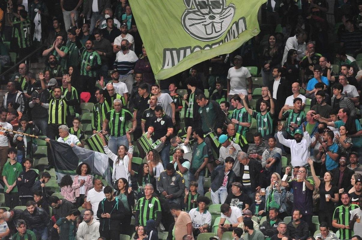 Fotos da partida entre Amrica e Palmeiras, nesta quinta-feira (21), no Independncia, em Belo Horizonte, vlida pela 18 rodada da Srie A do Brasileiro.