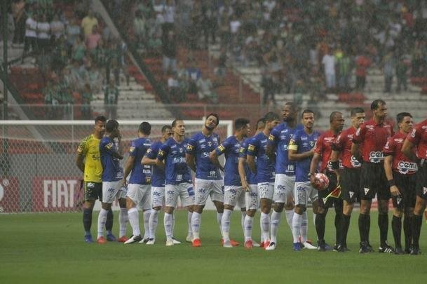 Fotos da partida entre Amrica e Cruzeiro, no Independncia, pelo Campeonato Mineiro