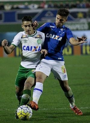 Fotos de Chapecoense 3x2 Cruzeiro, na Arena Condá, em Chapecó, pela 12ª rodada do Brasileiro (Marcio Cunha/Light Press/Cruzeiro)
