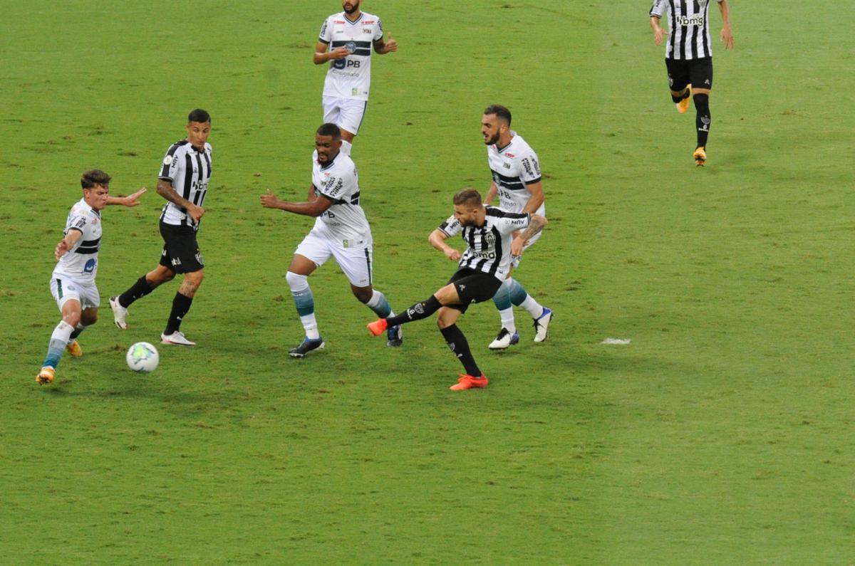 Imagens do jogo entre Atlético e Coritiba, pela 27ª rodada da Série A do Campeonato Brasileiro, no Mineirão