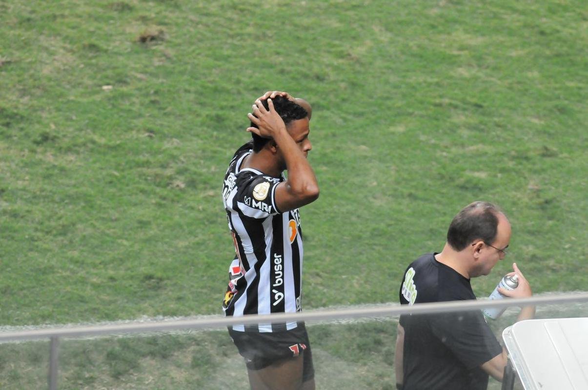 Fotos da vitria do Atltico por 2 a 0 sobre Atltico-GO pelo Campeonato Brasileiro