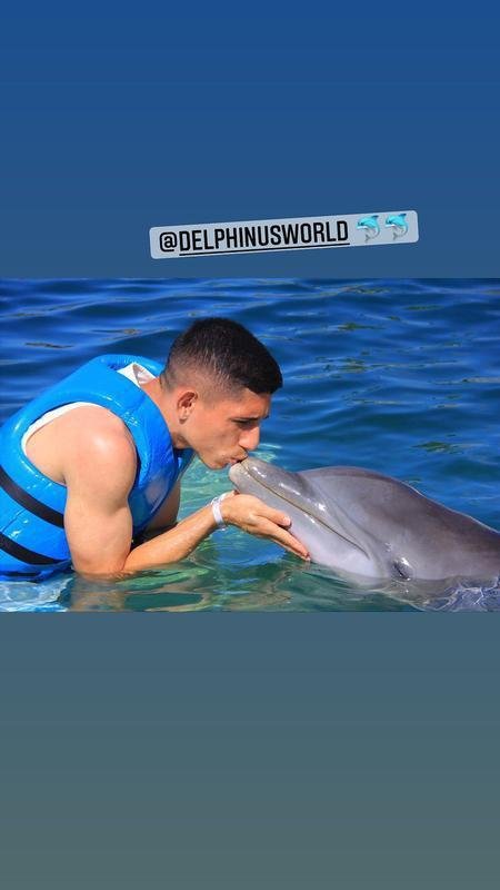 Atacante Savarino curte frias com a famlia em Cancn 