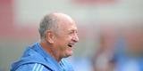 Adilson Batista e Luiz Felipe Scolari se enfrentaram pela quarta vez na hist�ria, como t�cnicos, e viram Am�rica e Palmeiras empatar por 0 a 0, no Independ�ncia. Veja as rea��es dos dois comandantes