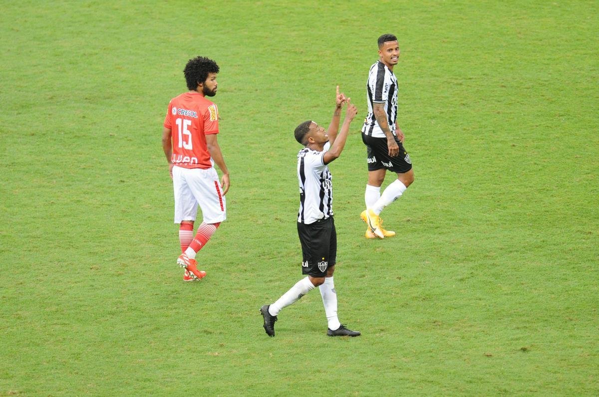 Keno marcou o gol da virada atleticana aos 52 minutos do segundo tempo, em chute cruzado dentro da rea. Bola entrou no ngulo direito do goleiro Felipe