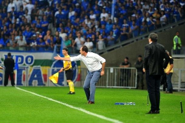 Cruzeiro e Vasco se enfrentaram no Mineiro, pela 17 rodada do Campeonato Brasileiro