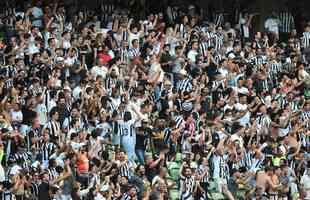 As torcidas de Amrica e Atltico no Independncia, durante o clssico pela 24 rodada do Campeonato Brasileiro