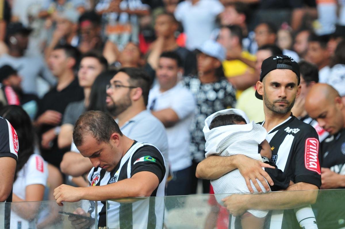 Torcida do Atltico no Mineiro, na deciso do Mineiro; Cruzeiro saiu campeo ao vencer por 2 a 0