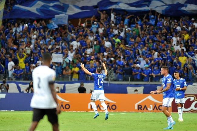 Fotos do jogo de ida da semifinal do Campeonato Mineiro, entre Cruzeiro e Athletic, no Mineiro