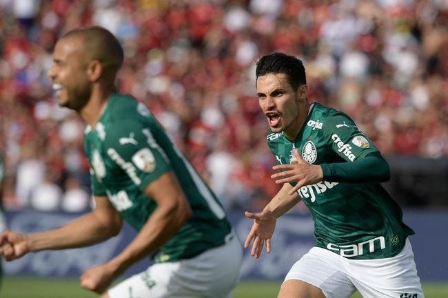Final da Libertadores: fotos do gol de Raphael Veiga para o Palmeiras
