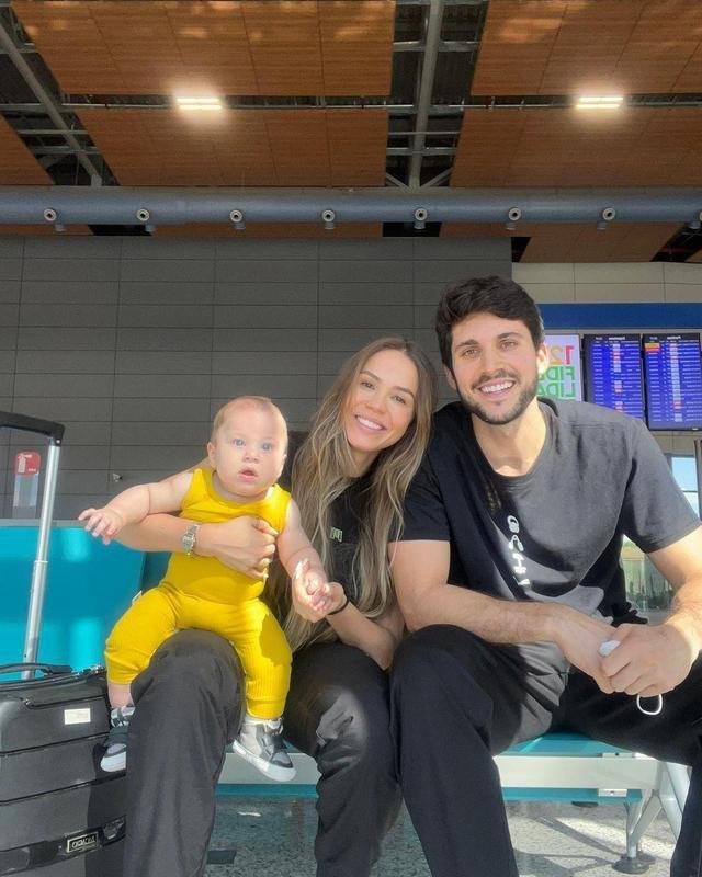 Zagueiro Igor Rabello viajou com a famlia para o Rio de Janeiro