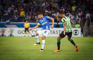 Arrascaeta marcou o gol de empate do Cruzeiro e abriu caminho para a virada no Mineiro