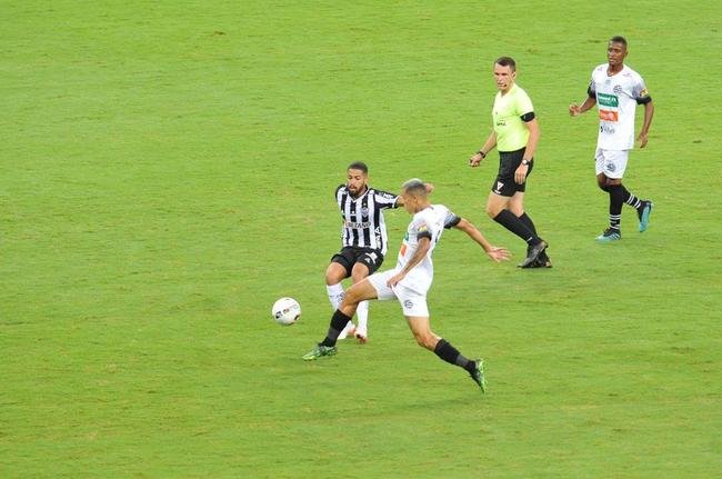 O Atltico recebeu o Athletic nesta tera-feira (15), no Mineiro, em Belo Horizonte. A partida, vlida pela 7 rodada do Campeonato Mineiro de 2022, marcou o centsimo jogo do goleiro Everson com a camisa do Galo.