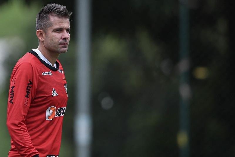 Victor fez seu ltimo treino com a camisa do Atltico no sbado (27/2)