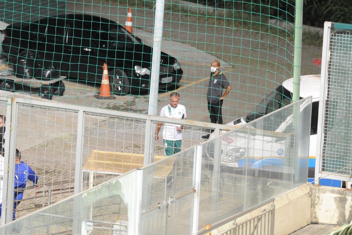 Fotos do jogo entre Amrica e Sampaio Corra, no Independncia, em Belo Horizonte, pela 27 rodada da Srie B do Campeonato Brasileiro