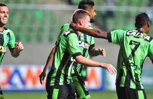 Fotos de Amrica x Caldense, no Independncia, pela 10 rodada do Campeonato Mineiro (Ramon Lisboa/EM D.A Press)