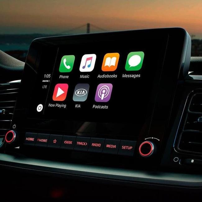 Fotos do Kia Stonic, carro que Hulk, do Atltico, recebeu como prmio na Supercopa do Brasil e deu ao pai