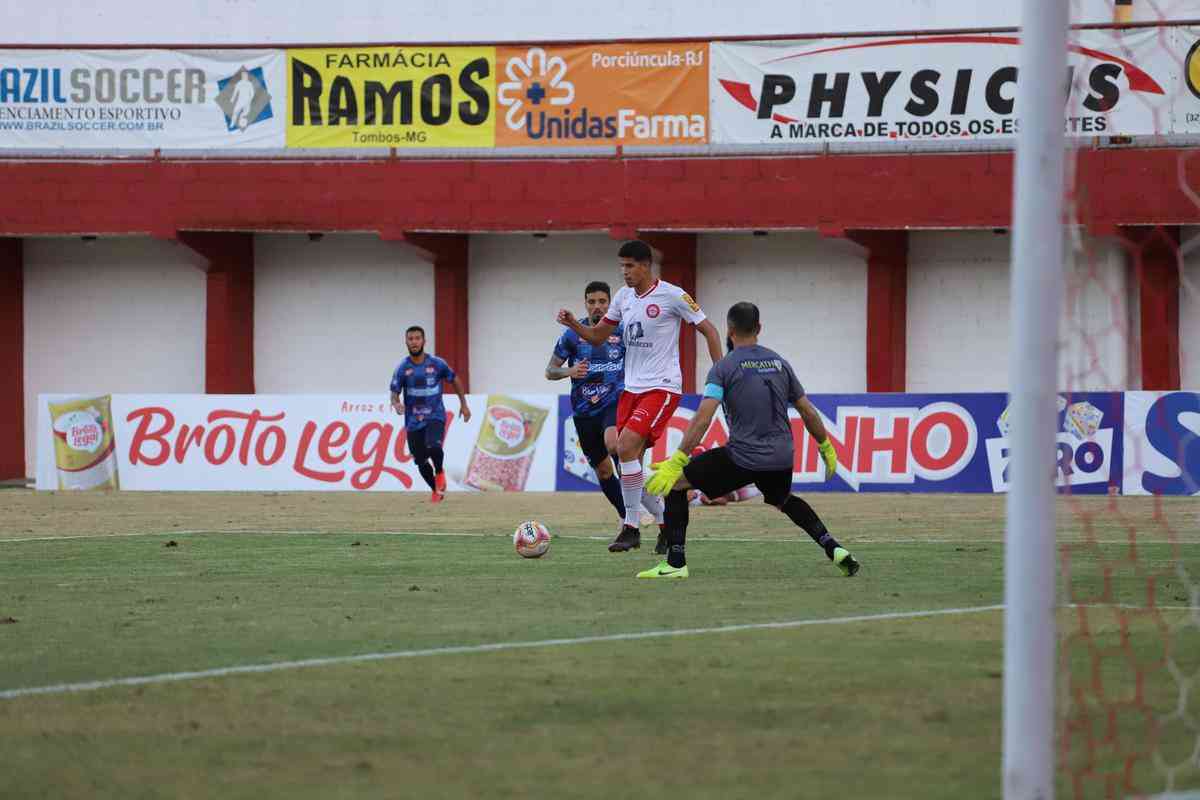 Com trs gols de Rubens e um de Maycon Douglas, Tombense goleou So Jos-SP por 4 a 0, pela segunda rodada do Grupo B da Srie C