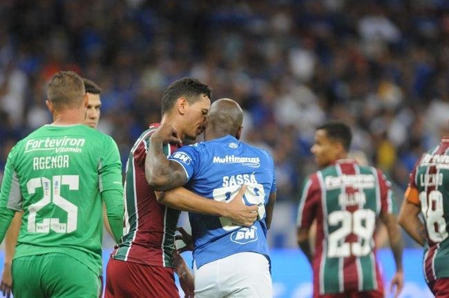 No primeiro tempo, Fluminense teve mais posse de bola; Cruzeiro no conseguiu criar muitas oportunidades