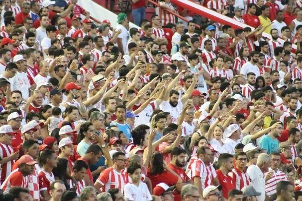 Nutico recebeu o ABC, nos Aflitos, em primeira partida da sequncia em casa e acabou sendo surpreendido aps incio ruim de segundo tempo